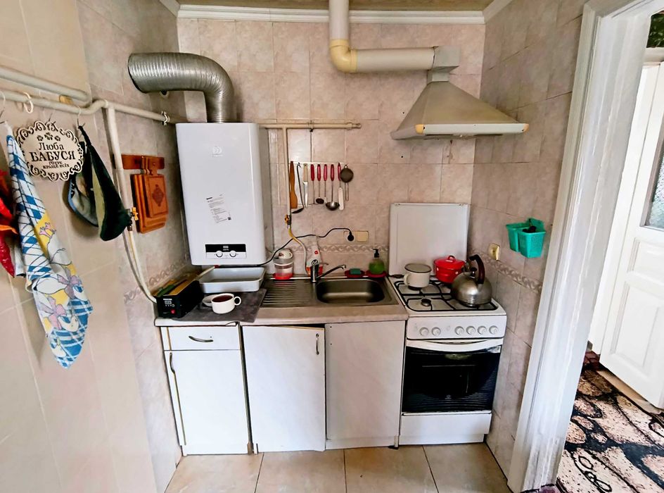 Півдому 62 м2 центр 1 Слобідська Ковальська газ санвузол великий двір