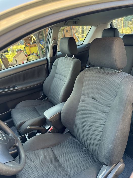 Toyota Corolla e12 2004 1.4 Polski Salon
