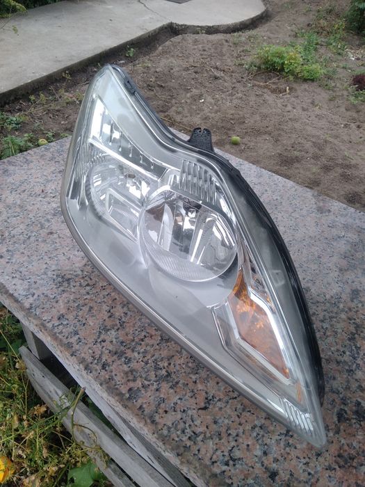 Farol Ford focus