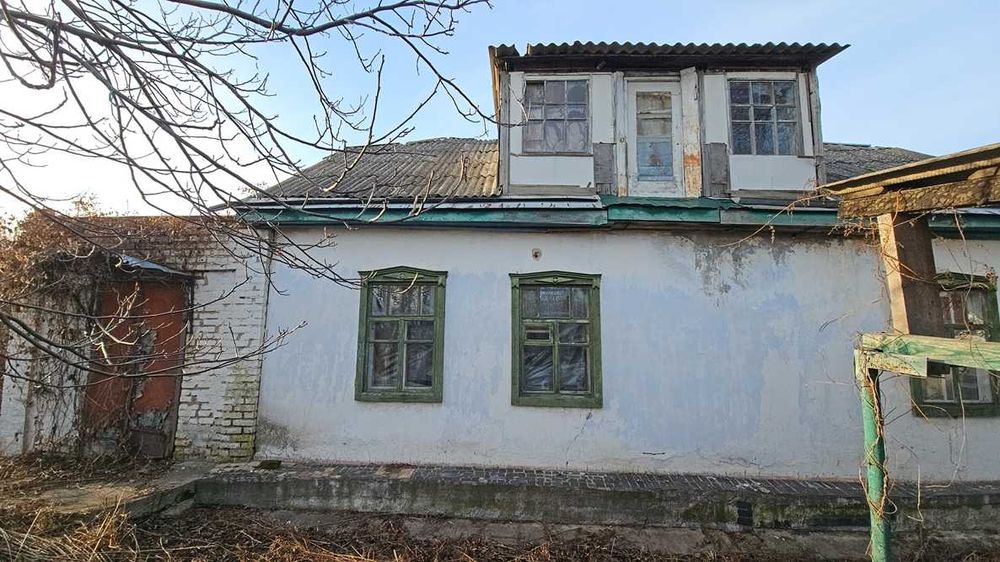 Будинок в місті Яготині поруч з Мясним базаром, школою та садочком