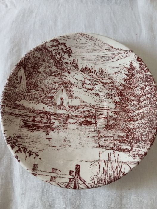 Pires de porcelana fina