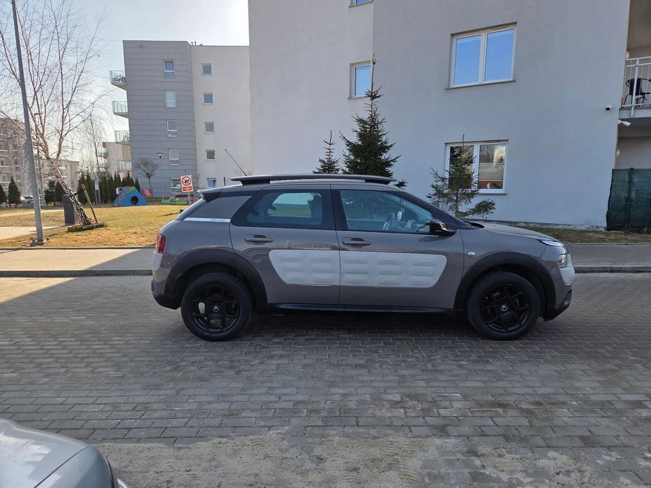 Citroën C4 Cactus 1,2 Benz. 82 KM Klimatyzacja Stan BDB Auto z GWARANCJĄ !!!
