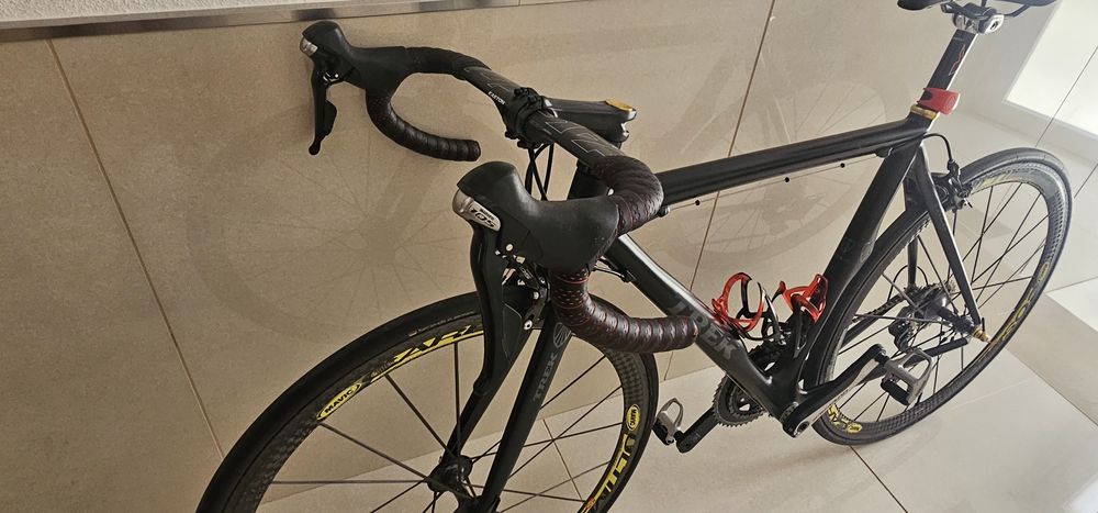 Bicicleta Trek Madone 5.2--T54