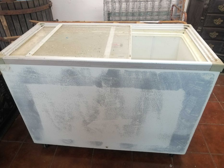 Vendo arca frigorífica