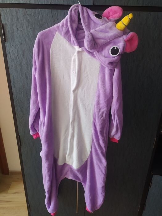 Jednoczęściową piżama jednorozec