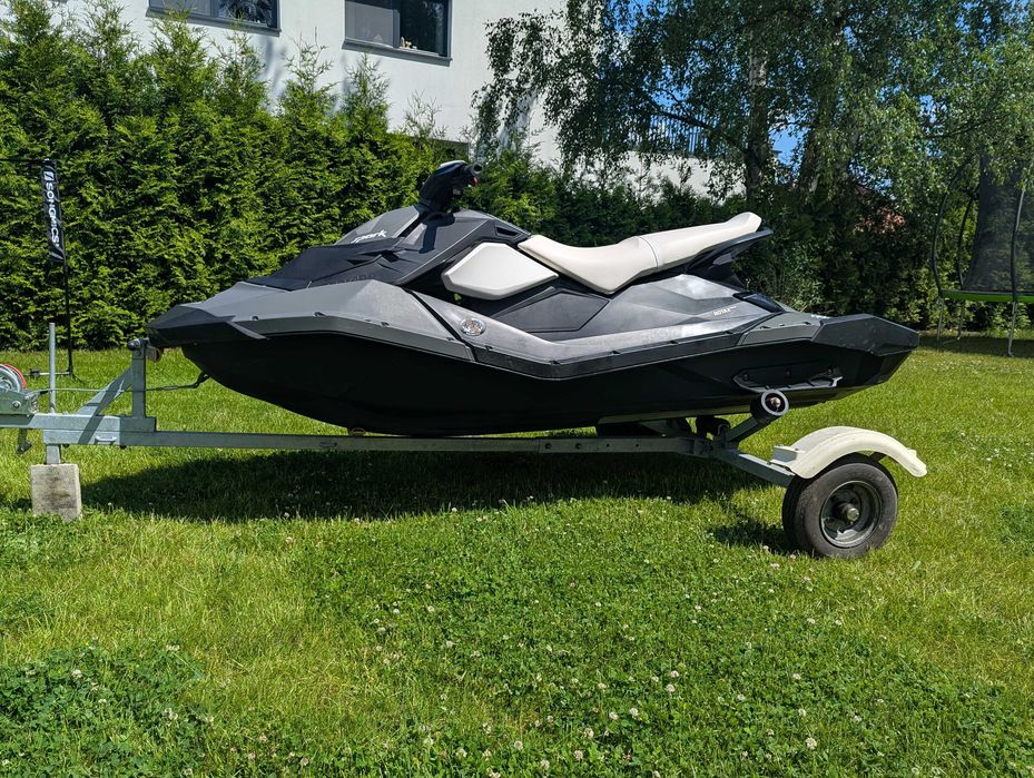 Skuter wodny seedoo spark 3up 110KM