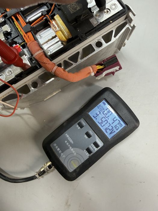 Акумуляторний модуль 16s та 8S2P Li-Ion Samsung SDI (BMW)