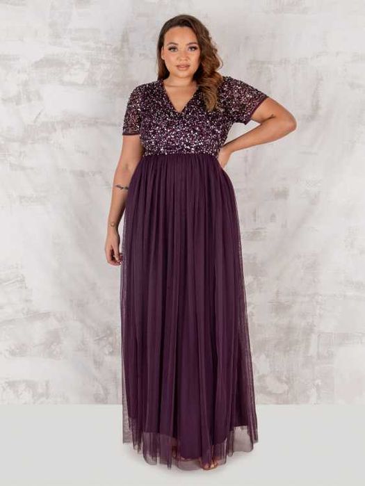 Lote de Vestidos e Macacões