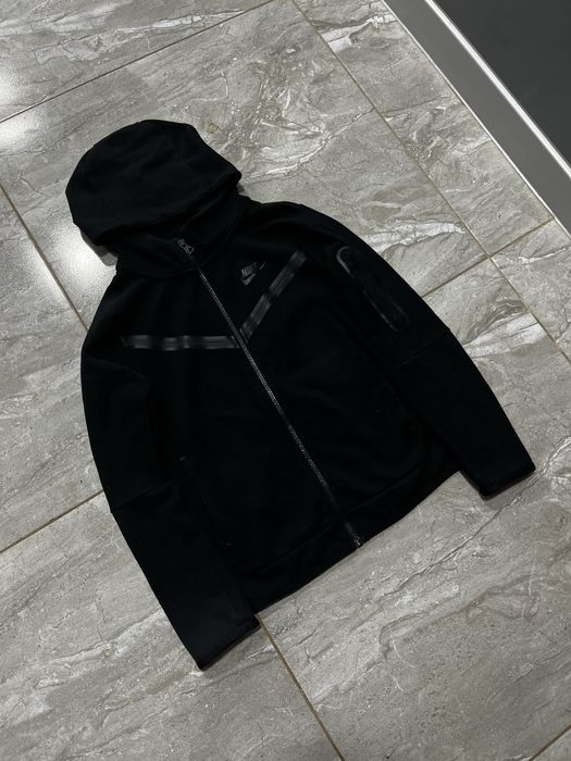 Продам  Nike tech fleece в ідеальному стані