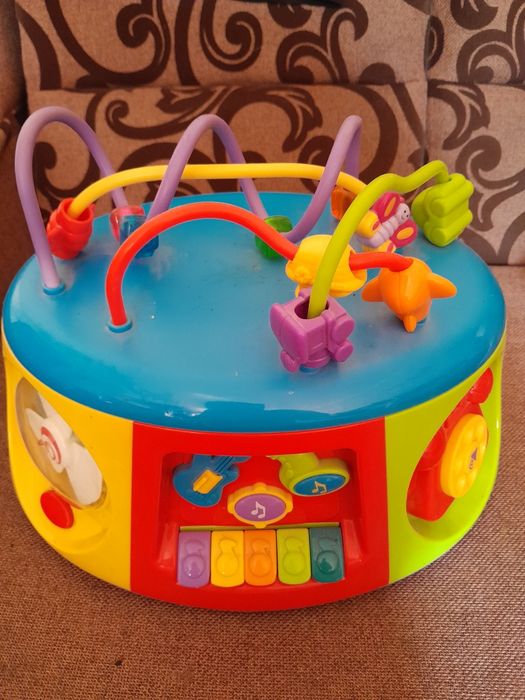 Ігровий центр Мультицентр (озвучений російською) Kiddiela