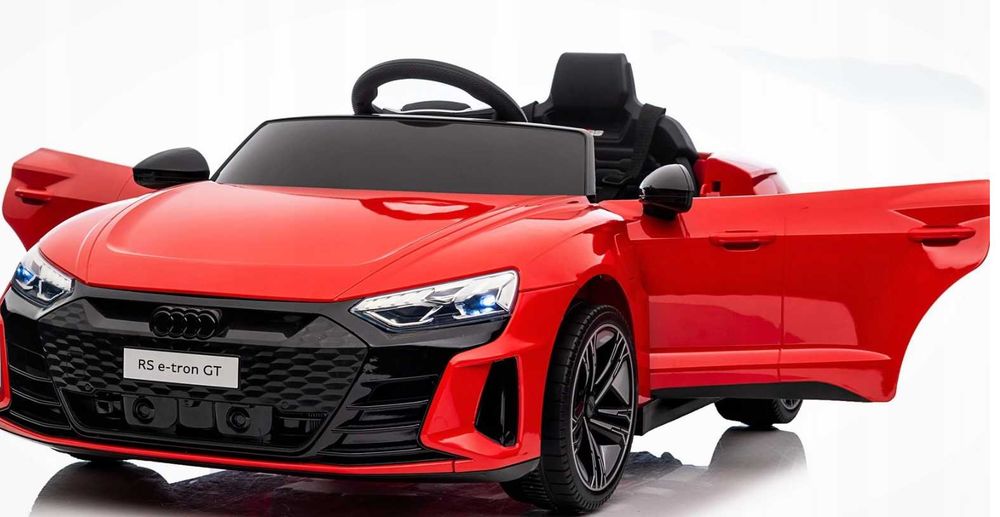 AUDI E-TRON GT RS 4X4 EVA 12V 4SILNIKI samochód elektryczny dla dzieci