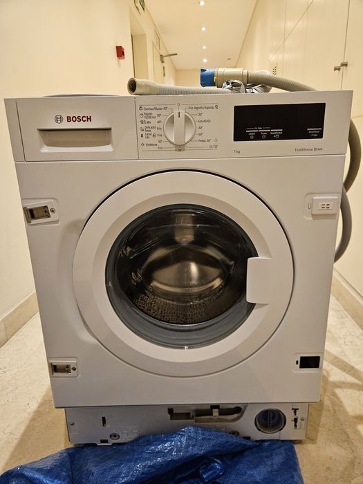 BOSCH S6 Máquina de lavar roupa de encastre 7 kg 1200 rpm WIW2430