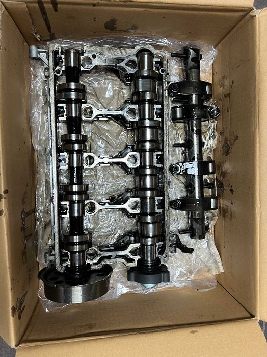 Conjunto Árvores de Cames + Berço + Eixo Balanceiros Injetores 2.0 TDI