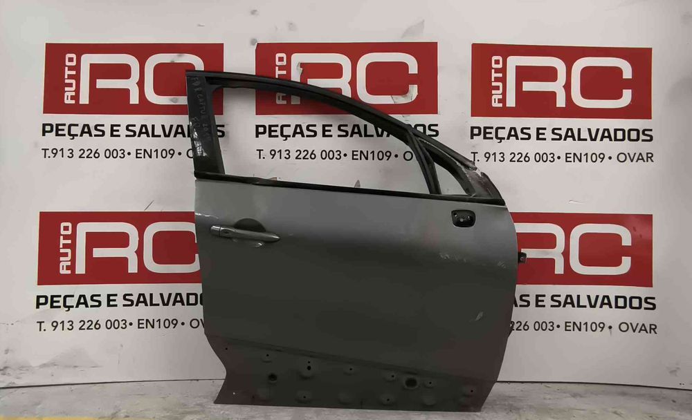 Porta Frente Direita RENAULT CAPTUR I (J5_, H5_) ano 2018