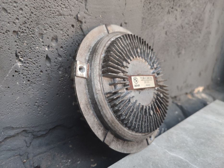 Віскомуфта BMW E39 E46 M57 2.5 3.0 Дізель 3 Болта БМВ Вискомуфта