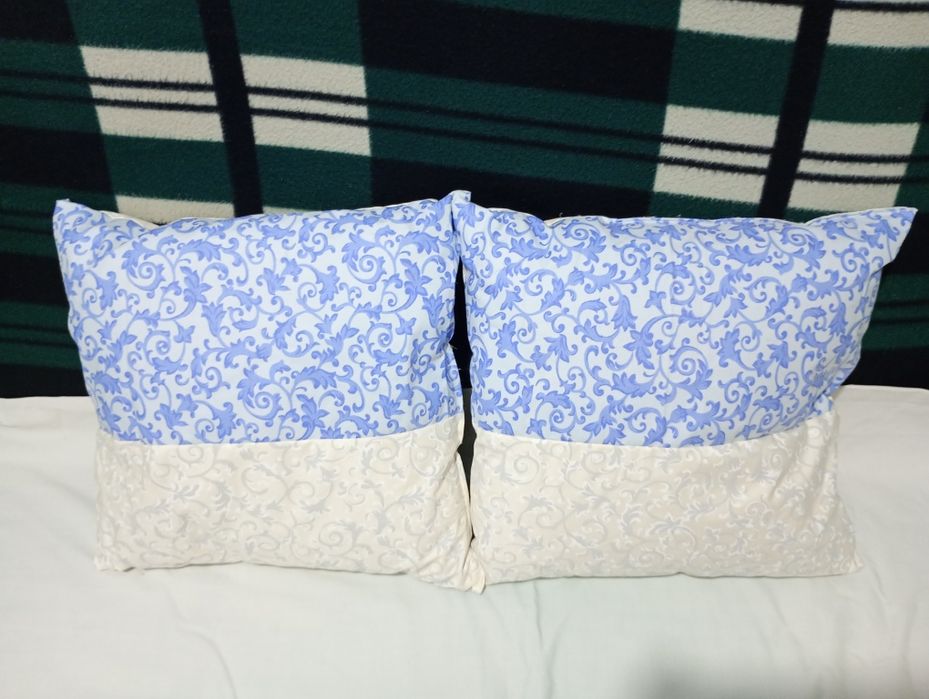 Okazja Zestaw Dwóch Połpuchowych Jaśkow Szyte Recznie