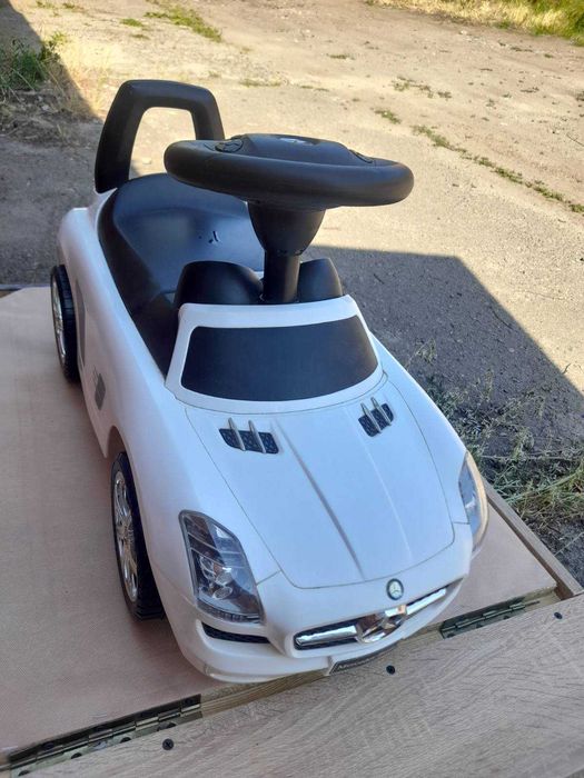 Детская машинка каталка-толокар Mercedes