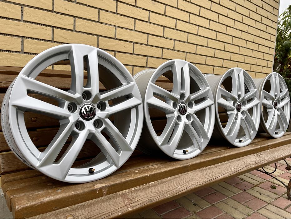 Диски R17 5.112 ET42 Фольцваген Пасат Гольф Шкода А5 А7