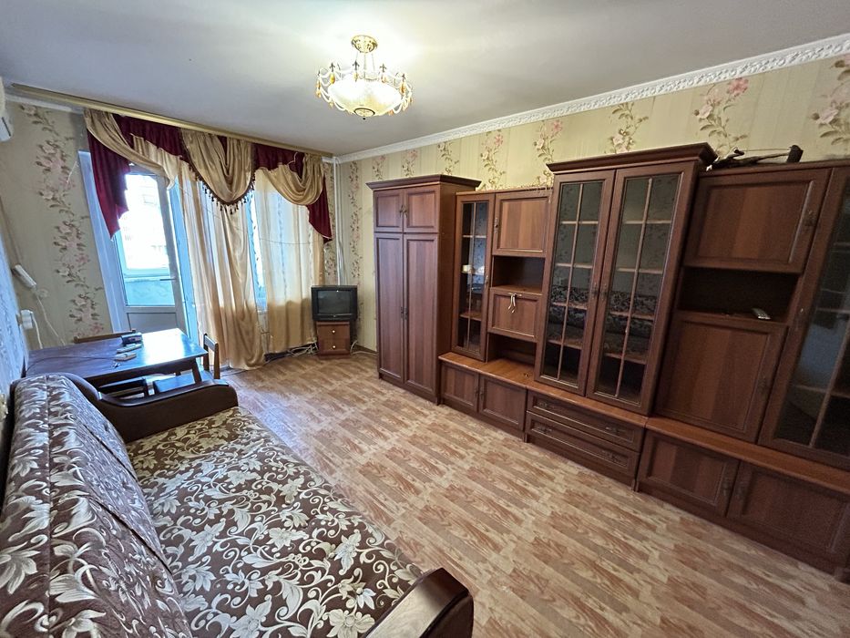 Сдам 1 к квартиру южная сторона Вишневогоо