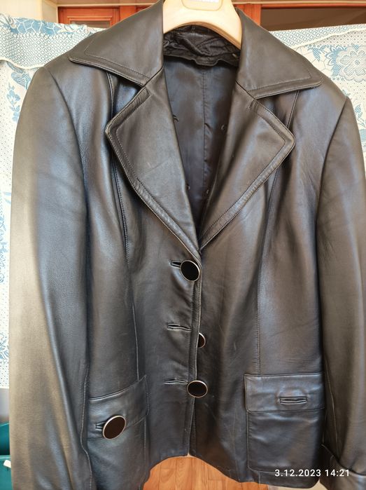 Куртка- піджак на теплій підстьожкі