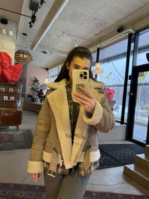 Стильна тепла дублянка Stradivarius, демісезон