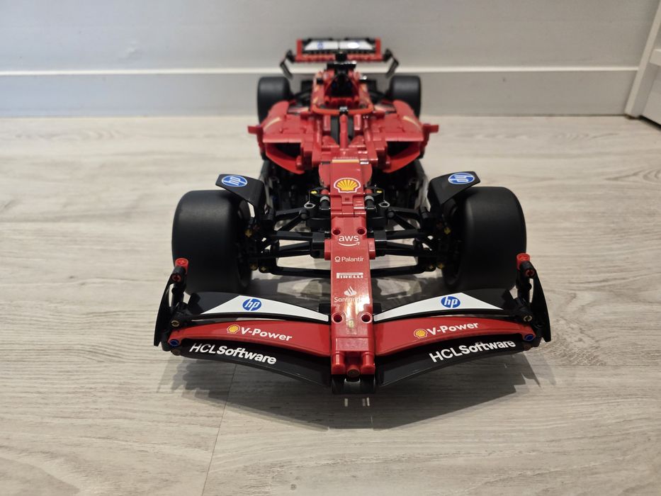 Réplica LEGO Technic Ferrari F1 SF-24