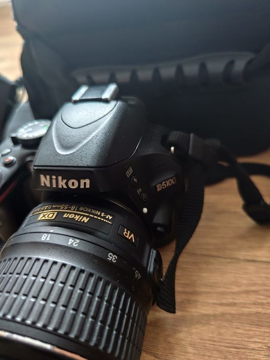 Lustrzanka D5100 z obiektywem 18-55mm