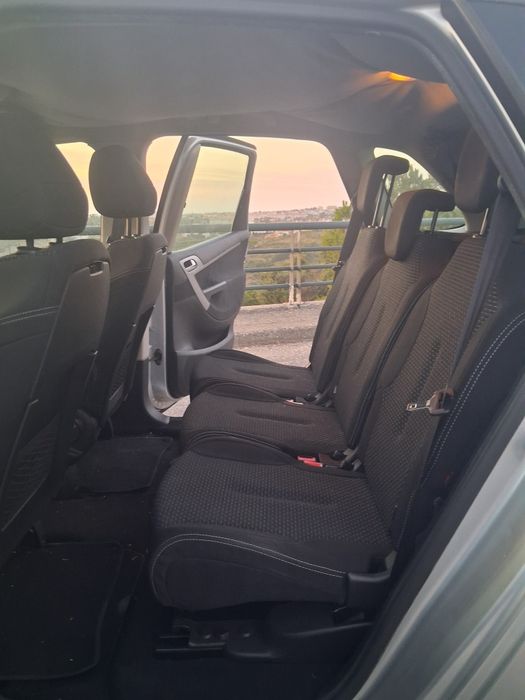 Citroën C4 Picasso — fotografia 6