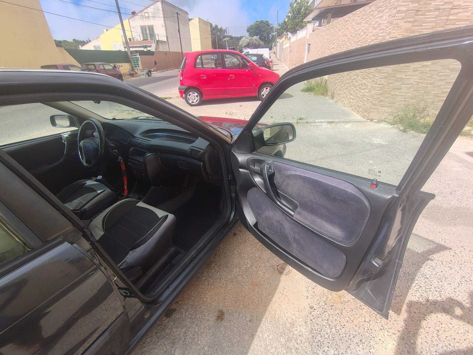Opel Astra 1.7 TD | 233.000km reais | 2 donos