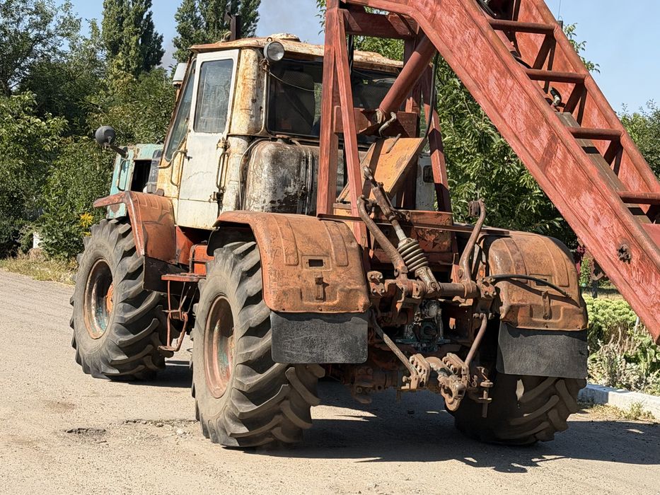 Трактор Т 150 з краном