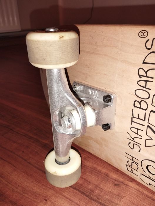 Deskorolka fish skateboards