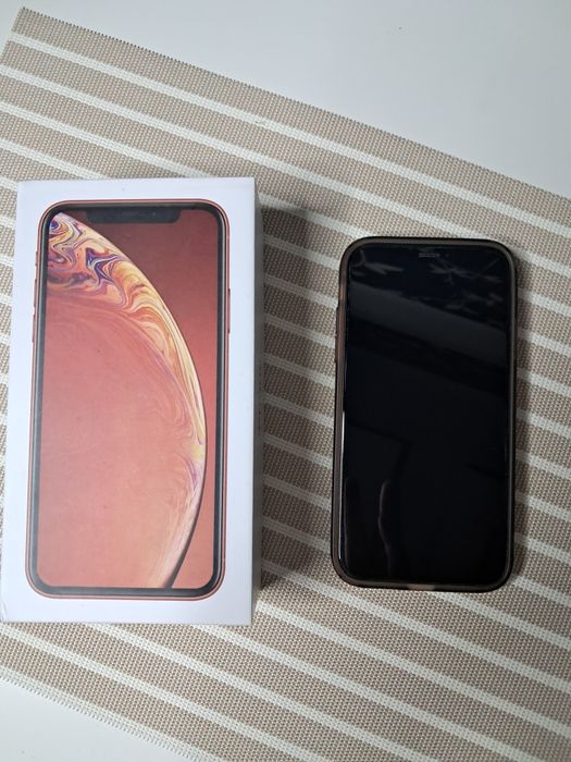 Apple Iphone XR Coral, 128 GB,80 %-батарея.Документ і коробка є.