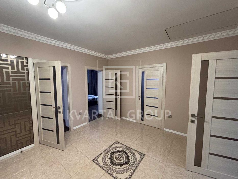 Продаж шикарного 2 поверхового будинку з ремонтом