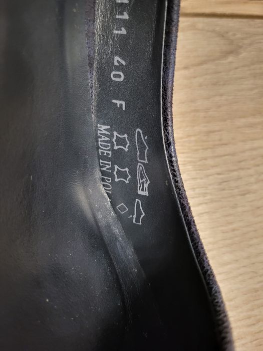 Szpilki buty  ze skóry Ryłko 9 cm granatowe