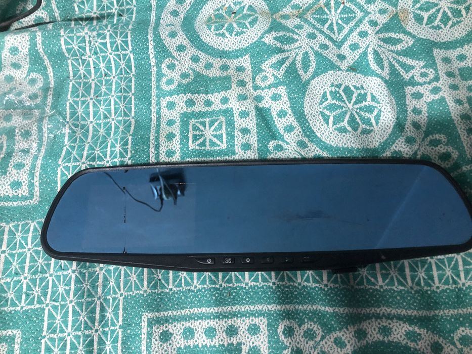 Продам зеркало видеорегистратор