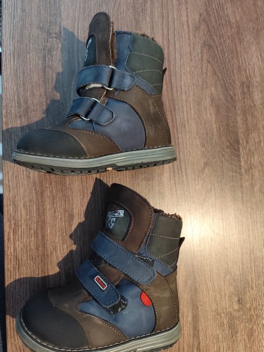 Шкіряні ортопедичні чобітки для хлопчика