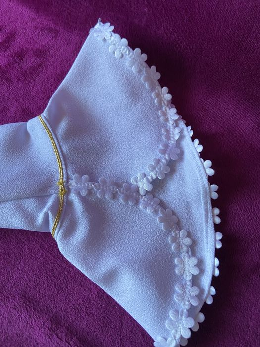 Alba dla dziewczynki szyta na zamówienie, piękne rękawki z żabotami