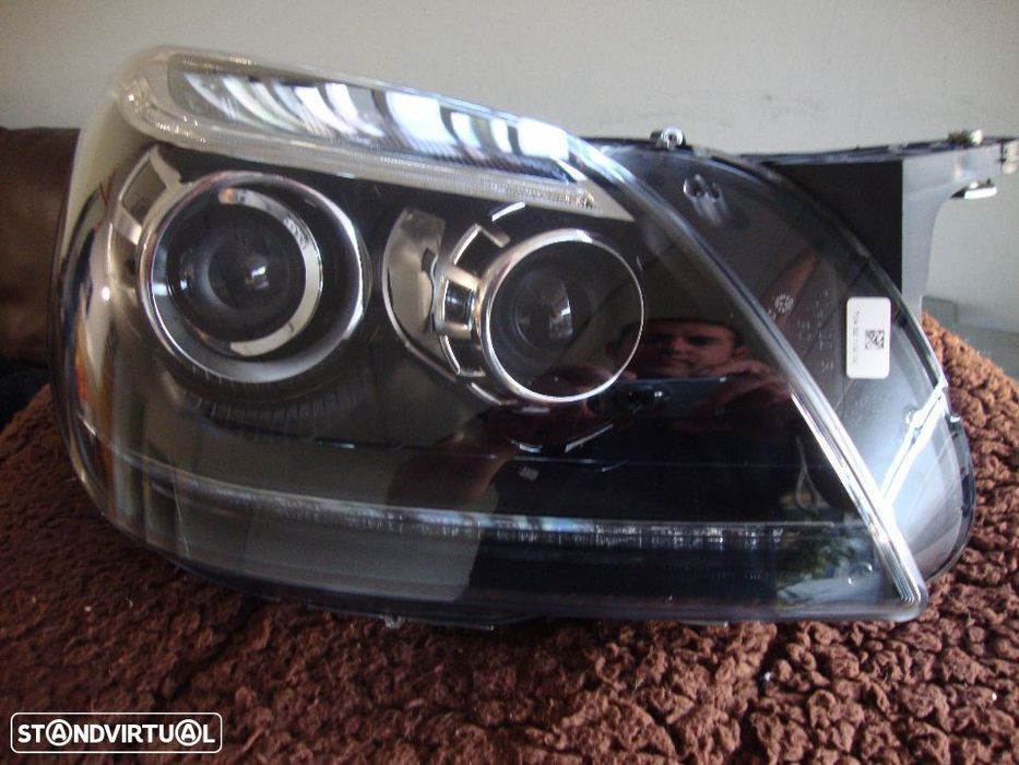 farol BI-xenon AMG mercedes  r172 SLK