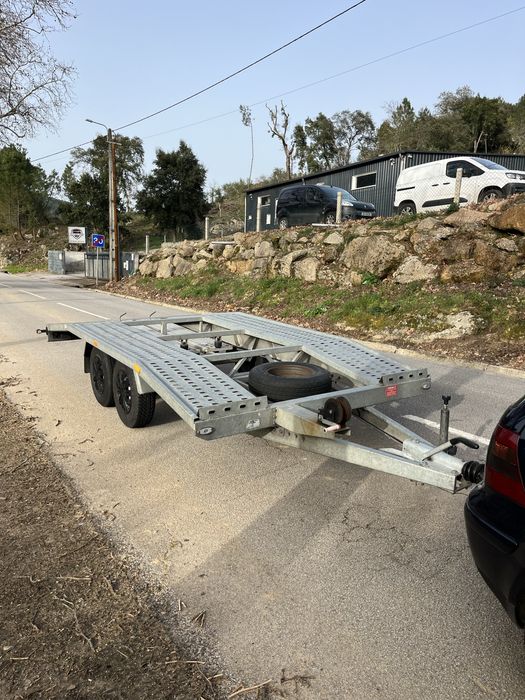 Reboque porta carros Mazzo 2.7T 2023 (Atrelado)