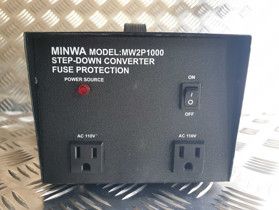 1 KW Перетворювач понижувач напруги з 220В в 110В