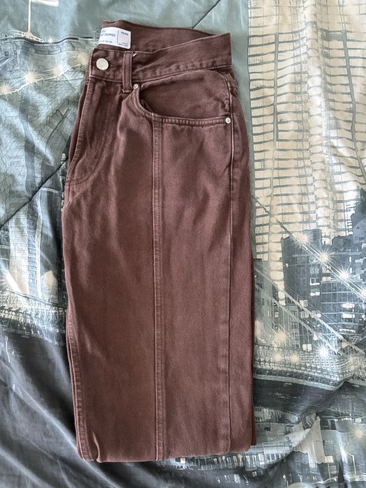 Calças castanhas Bershka