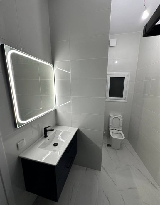 Продаж 3к.кв., 72 м2; Греція, Афіни(р-н Каліфея)