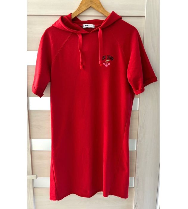 Czerwona luźna sukienka rozmiar M