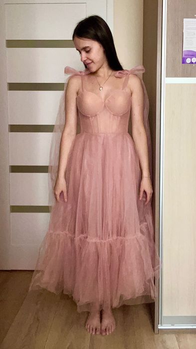 Sukienka MIDI pudrowy róż