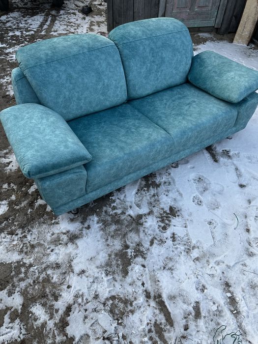 Продам диван не розкладний