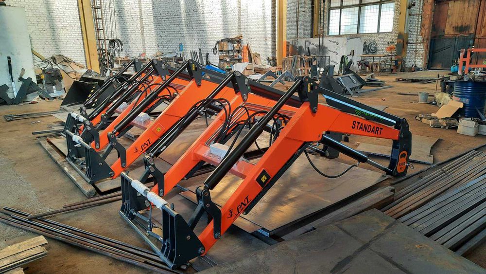 Навантажувач фронтальный. Погрузчик фронтальный. КУН від 500 до 2300кг