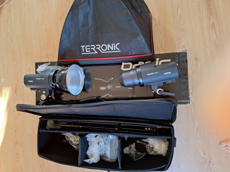 Zestaw oświetlenia studyjnego Techhtronic Basic 200