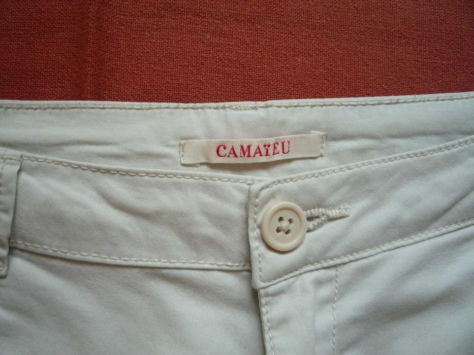 Camaieu 36/S Spodnie chino Kremowe Jasny beż
