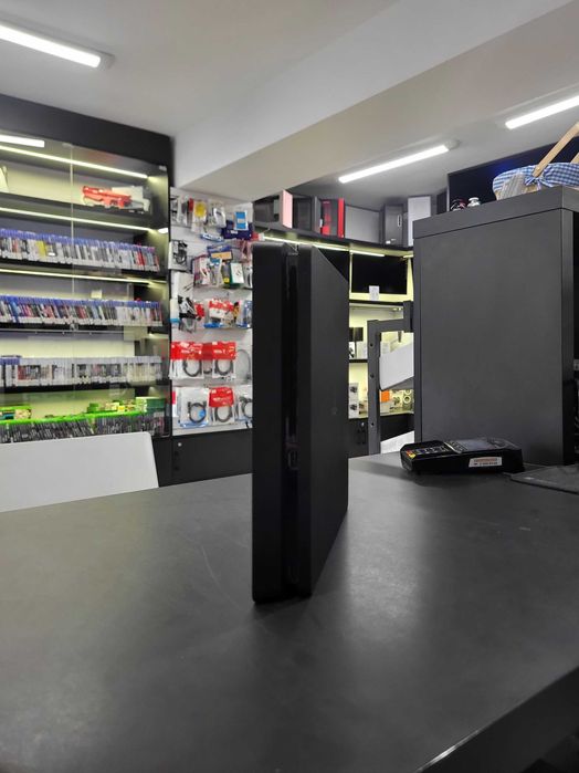Konsola Sony PS4 SLIM/ NOWY SSD 1TB