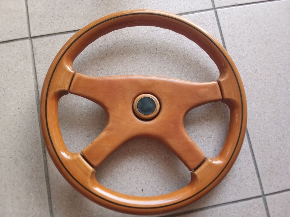 Volante madeira sportline